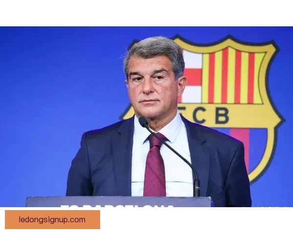 巴萨中卫红牌改判引争议西蒙尼愤怒马竞官方发声质问裁判